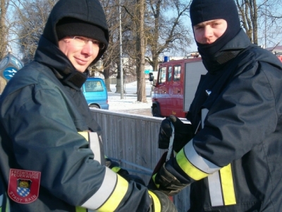 Übung Eisrettung