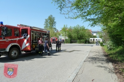 Einsatz Nr.27/2012: Wohnanhänger gerät in Brand